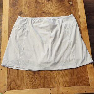 Bright white Tennis Skirt with shorts